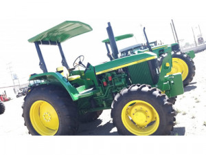 tractor agricola John Deere 6403